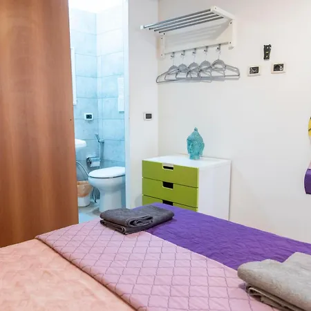 Fruitroom 3* روما